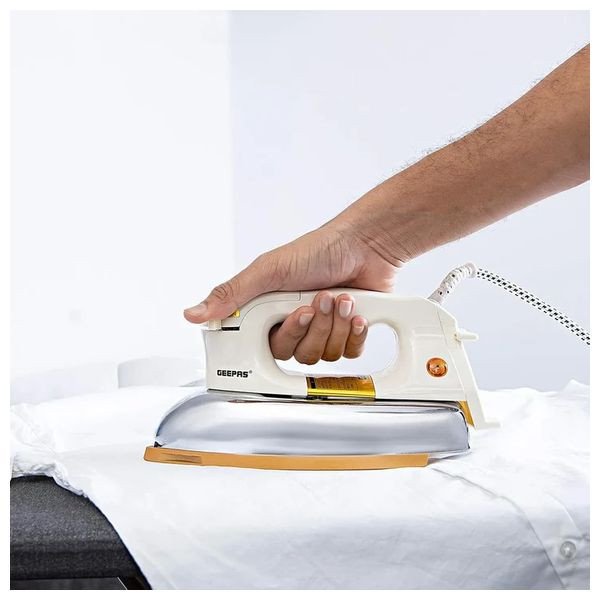 Geepas GDI2780 - Steam Iron - White
